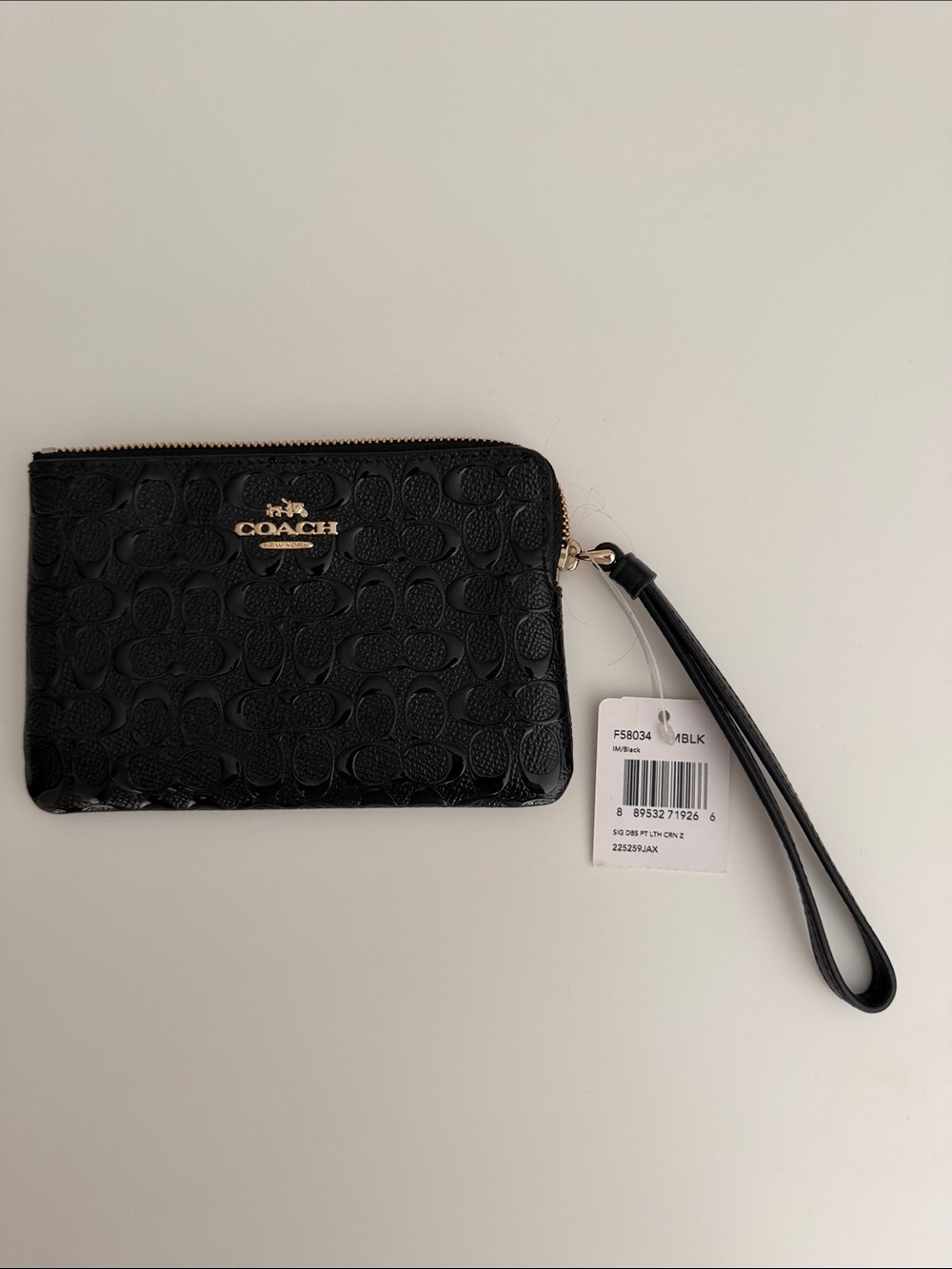 NWT Coach Black Embossed Signature Wristlet